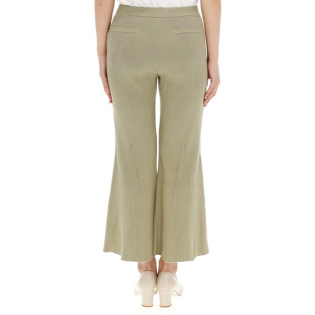 UNITED ARROWS(ユナイテッドアローズ)のアキラナカ AKIRANAKA CARMELA FLARE KNIT PANTS レディースのパンツ(その他)の商品写真