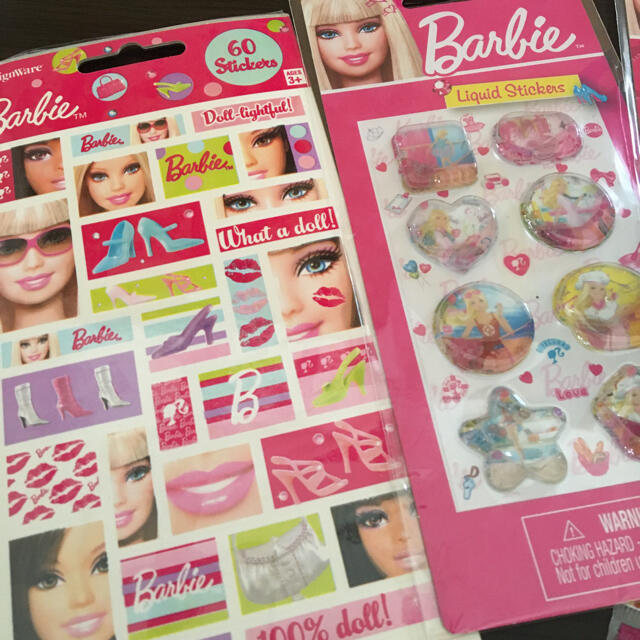 Barbie(バービー)の㊸未使用品！Barbie シールシート6セット インテリア/住まい/日用品の文房具(シール)の商品写真