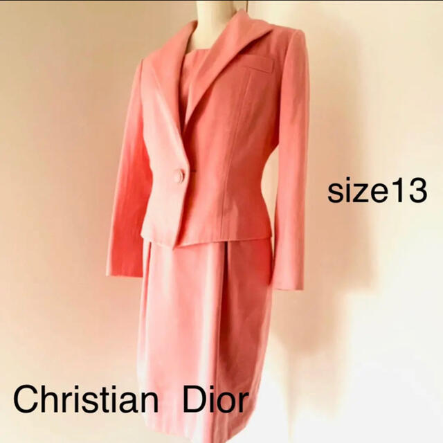 Christian Dior(クリスチャンディオール)のChristian  Dior  セットアップ　スーツ　ワンピース　ピンク レディースのフォーマル/ドレス(スーツ)の商品写真