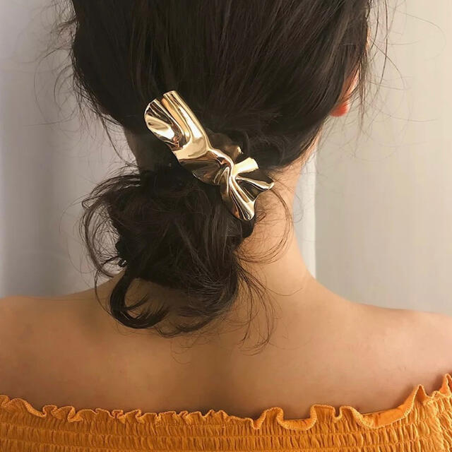 Ron Herman(ロンハーマン)のゴールド　バレッタ　ヘアクリップ　todayful zara dholic レディースのヘアアクセサリー(バレッタ/ヘアクリップ)の商品写真