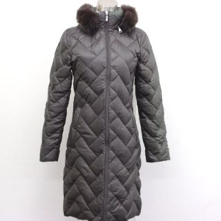 モンクレール(MONCLER)のモンクレール MONCLER MELANIE メラニー ファーフード ロング ダウンジャケット ダークブラウン(ダウンジャケット)