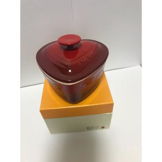 ルクルーゼ(LE CREUSET)のル・クルーゼ　ハートラムカン　ほぼ新品(食器)