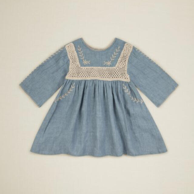 apolina ワンピース　3-5y 新品