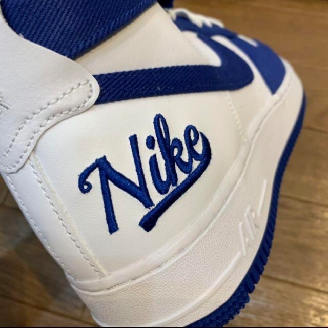 NIKE(ナイキ)のNike ナイキ　Air Force 1 High ’07 EMB メンズの靴/シューズ(スニーカー)の商品写真