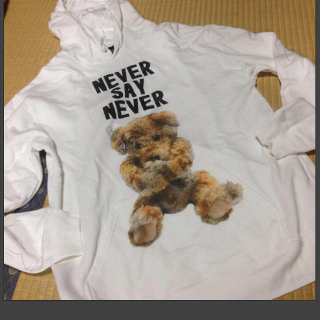 MILKBOY(ミルクボーイ)のMILKBOY くま パーカー 美品 NEVER SAY NEVER レディースのトップス(パーカー)の商品写真