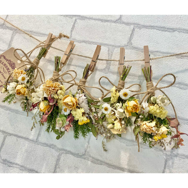 ドライフラワー スワッグ ガーランド❁763 黄色 白 かすみ草 ガーベラ 花束