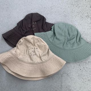 フリークスストア(FREAK'S STORE)の新品タグ付き帽子 コットンハット UNDER THE SUN刺繍バゲットHAT(帽子)