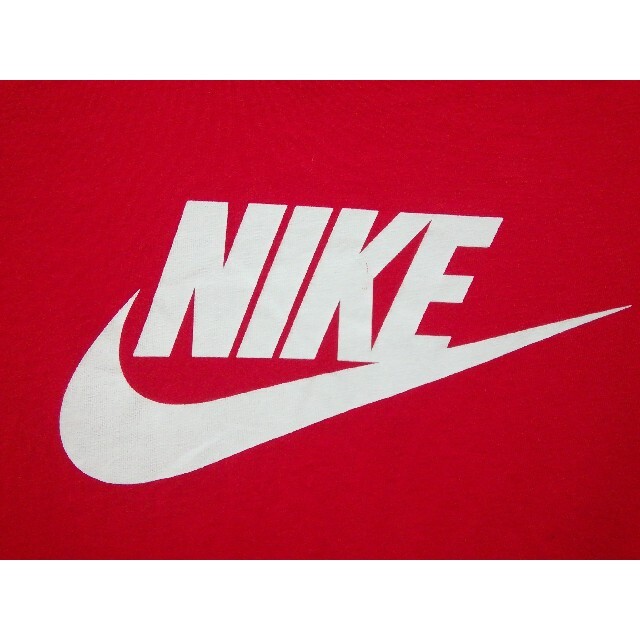 NIKE(ナイキ)のNIKE　ジュニアＴシャツ　150〜160サイズ キッズ/ベビー/マタニティのキッズ服男の子用(90cm~)(Tシャツ/カットソー)の商品写真