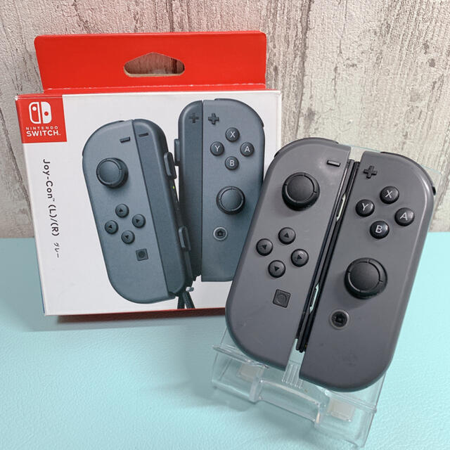 Nintendo Switch(ニンテンドースイッチ)の美品 人気カラー 廃盤グレー Switch 左右 ジョイコンJoy-Con エンタメ/ホビーのゲームソフト/ゲーム機本体(その他)の商品写真