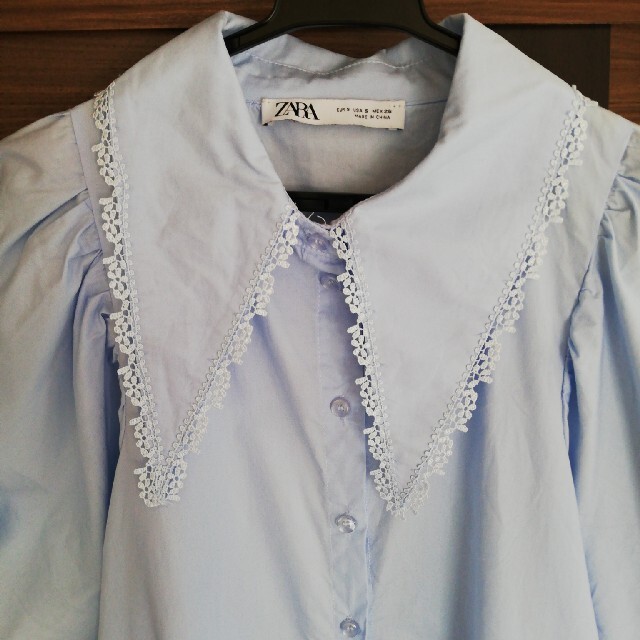 ZARA(ザラ)のピーターパンカラーワンピース　ポプリン　 レディースのトップス(シャツ/ブラウス(半袖/袖なし))の商品写真