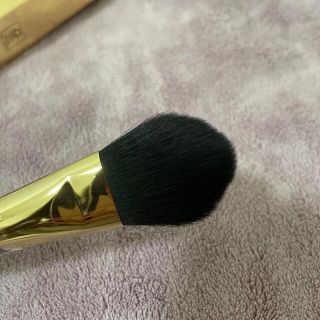 イヴサンローランボーテ(Yves Saint Laurent Beaute)のイヴ・サンローラン　ブラッシュブラシ No.5(チーク/フェイスブラシ)