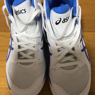 アシックス(asics)のバスケットシューズ(スニーカー)