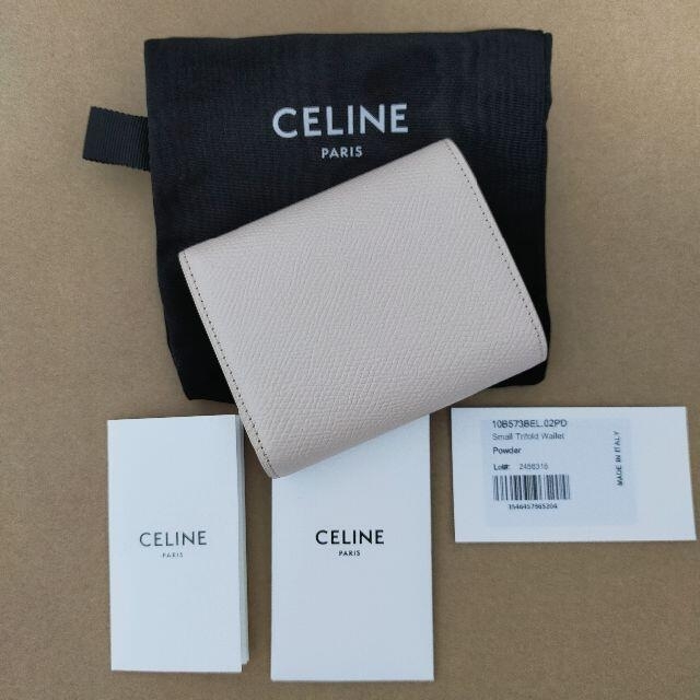 celine(セリーヌ)のセール！ CELINE スモール トリフォールド 三つ折り 財布 日本未入荷品 レディースのファッション小物(財布)の商品写真
