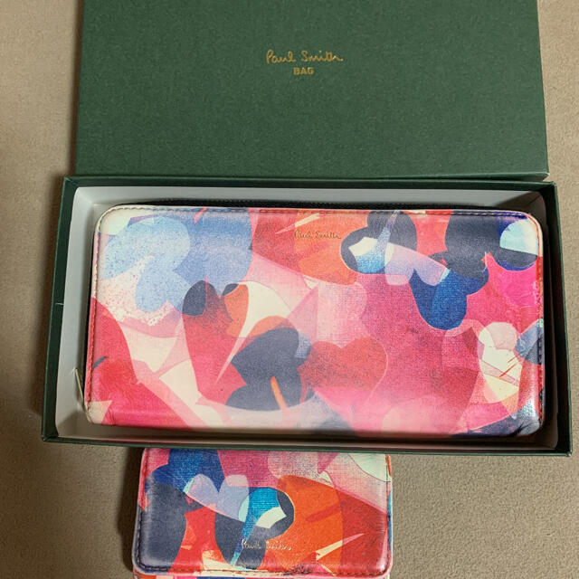 Paul Smith ラウンドジップ長財布とキーケース