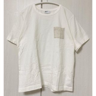 メルロー(merlot)のMERLOT IKYU 胸ポケット 半袖カットソー 白Tシャツ メルロー(カットソー(半袖/袖なし))