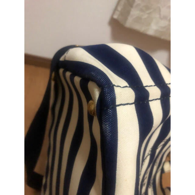 PRADA カナパトート