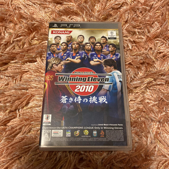 ワールドサッカー ウイニングイレブン 2010 蒼き侍の挑戦 PSP エンタメ/ホビーのゲームソフト/ゲーム機本体(携帯用ゲームソフト)の商品写真