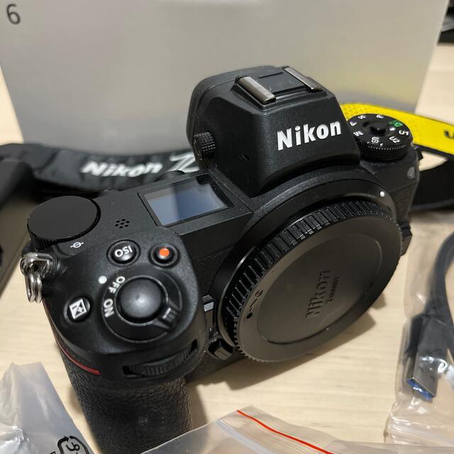 Nikon(ニコン)のNikon Z6 ニコン　ミラーレスデジタルカメラ スマホ/家電/カメラのカメラ(ミラーレス一眼)の商品写真