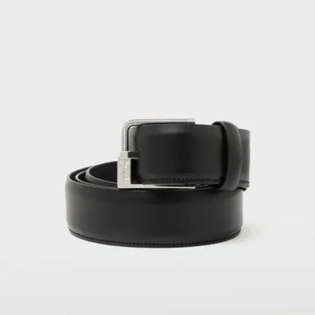 Maison Martin Margiela(マルタンマルジェラ)のMAISON MARGIELA leather belt Black メンズのファッション小物(ベルト)の商品写真