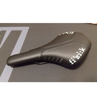 fizik フィジーク　ANTARES アンタレス　R7(パーツ)