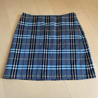 バーバリーブルーレーベル(BURBERRY BLUE LABEL)の新品同様　Burberry London バーバリー　ブルーレーベル　毛100%(ひざ丈スカート)