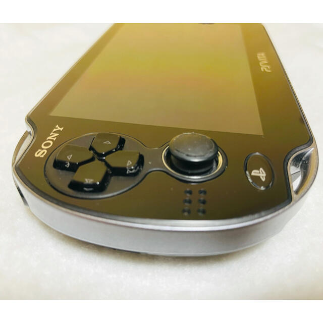 PS Vita PCH-1100 クリスタルブラック 動作確認済み 画面傷無し 3