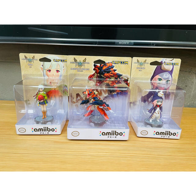 モンスターハンターストーリーズ2 amiibo 破滅レウス　エナ　ツキノ