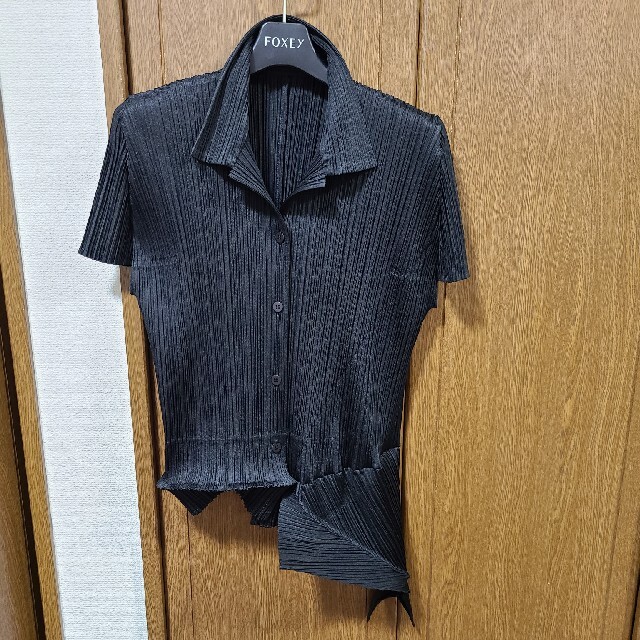 PLEATS PLEASE ISSEY MIYAKE(プリーツプリーズイッセイミヤケ)のイッセイミヤケ☆プリーツ女優服！ レディースのトップス(カットソー(半袖/袖なし))の商品写真