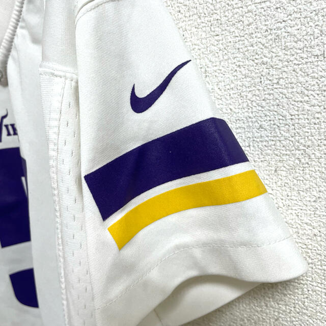 NIKE(ナイキ)の古着  ゲームシャツ ナイキ NFL 白 ホワイト ユニフォーム アメフト メンズのトップス(Tシャツ/カットソー(半袖/袖なし))の商品写真