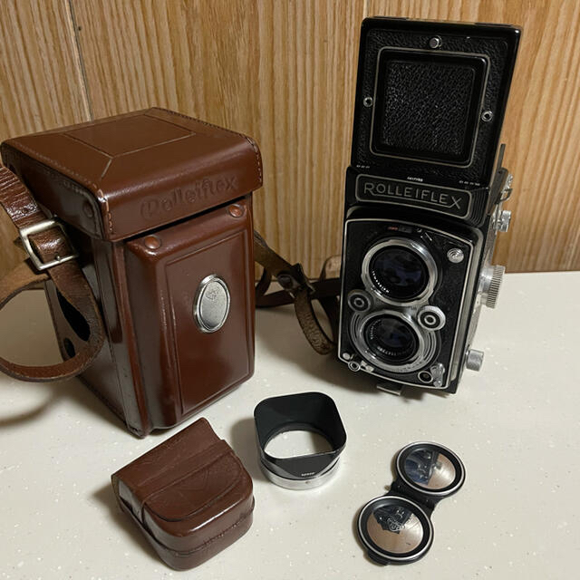 Rolleiflex Standard 3.5 フード、ケース付