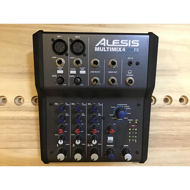 ALESIS アレシス MultiMix 4 USB FX インターフェース