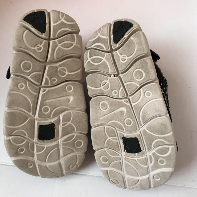 NIKE(ナイキ)のナイキ　ベビーサンダル　12cm 中古 キッズ/ベビー/マタニティのベビー靴/シューズ(~14cm)(サンダル)の商品写真