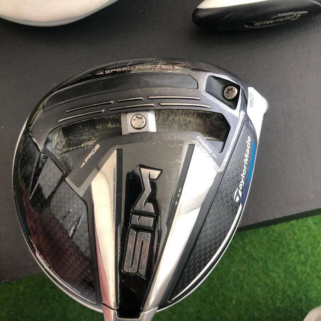 TaylorMade(テーラーメイド)のテーラーメイド  SIM ドライバー9°ヘッド単品　カバーレンチ付き スポーツ/アウトドアのゴルフ(クラブ)の商品写真