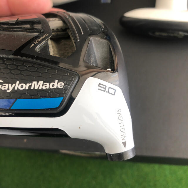 TaylorMade(テーラーメイド)のテーラーメイド  SIM ドライバー9°ヘッド単品　カバーレンチ付き スポーツ/アウトドアのゴルフ(クラブ)の商品写真