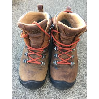 キーン(KEEN)のKEEN ピレニーズ　トレッキングシューズ　23センチ　レディース  登山靴(登山用品)