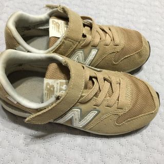 ニューバランス(New Balance)のニューバランスキッズ996 ベージュ18.5cm(スニーカー)