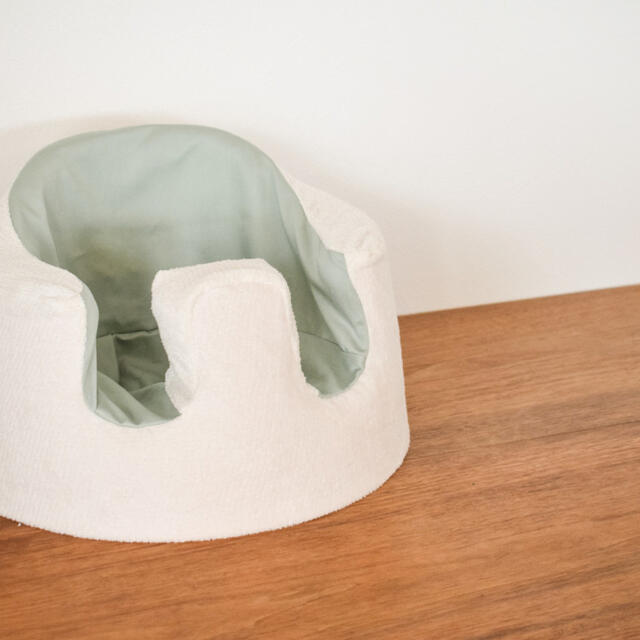 Bumbo(バンボ)のシャギータオル アイボリー ハンドメイド バンボカバー キッズ/ベビー/マタニティの寝具/家具(その他)の商品写真