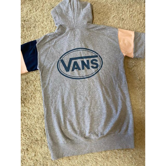 VANS(ヴァンズ)のVANS スウェット 半袖 レディースのトップス(Tシャツ(半袖/袖なし))の商品写真