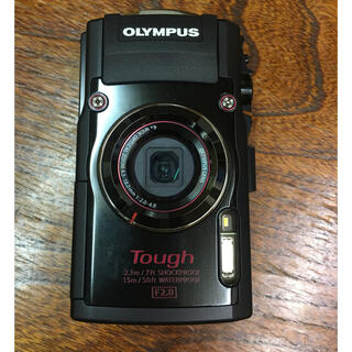 オリンパス(OLYMPUS)のOLYMPUS オリンパス　TG TG4 BLACK 中古美品(コンパクトデジタルカメラ)