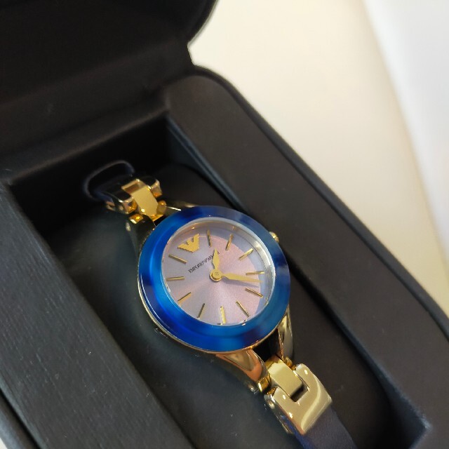 Emporio Armani(エンポリオアルマーニ)の【美品】アルマーニ　腕時計　レディース　べっ甲　ブルー　 レディースのファッション小物(腕時計)の商品写真