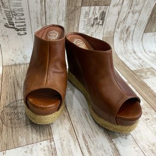 ジェフリーキャンベル(JEFFREY CAMPBELL)のジェフリーキャンベル  美脚効果抜群　ウェッジソール　ジュート　レザー(サンダル)