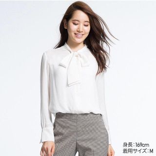 ユニクロ(UNIQLO)のサテン リボンタイブラウス(シャツ/ブラウス(長袖/七分))