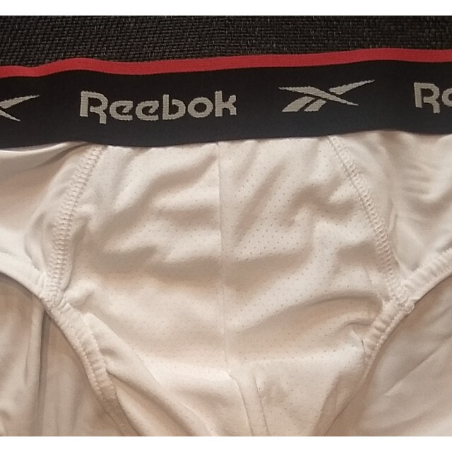 Reebok(リーボック)のReebok  メンズブリーフ スポーツタイプ ホワイト 海外L（国内L～XL） メンズのアンダーウェア(その他)の商品写真