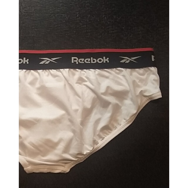 Reebok(リーボック)のReebok  メンズブリーフ スポーツタイプ ホワイト 海外L（国内L～XL） メンズのアンダーウェア(その他)の商品写真