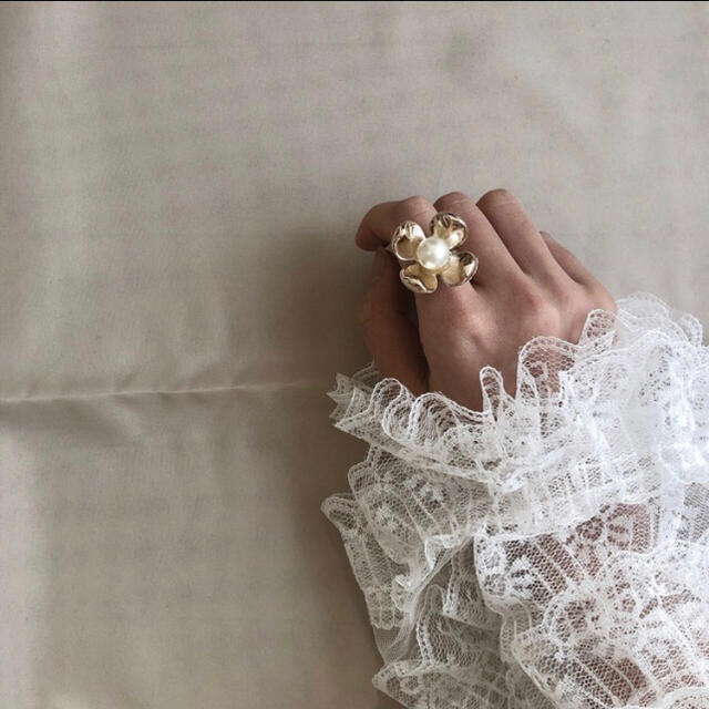 EDIT.FOR LULU(エディットフォールル)のflower ring♡ レディースのアクセサリー(リング(指輪))の商品写真