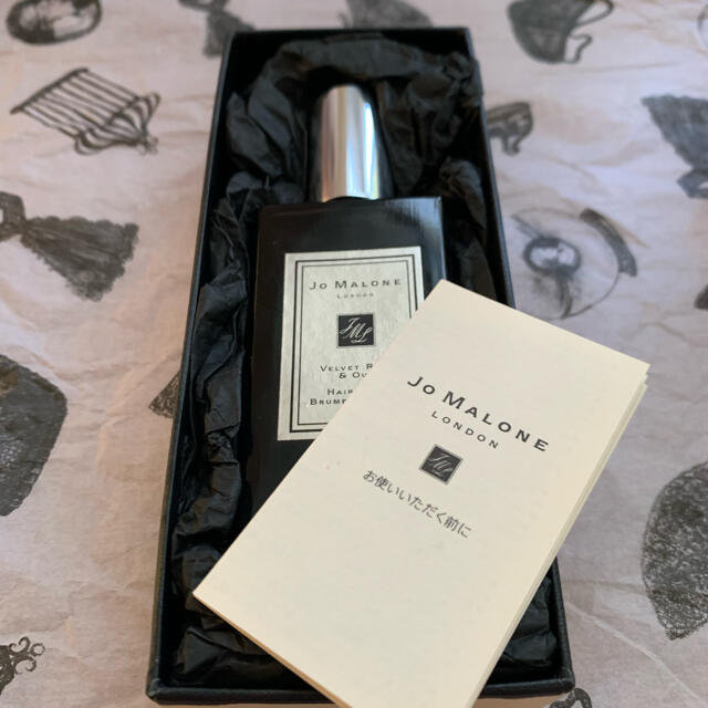 Jo Malone(ジョーマローン)のジョーマローン　ロンドン　ヴェルベットヘアミスト　美品 コスメ/美容のヘアケア/スタイリング(ヘアウォーター/ヘアミスト)の商品写真