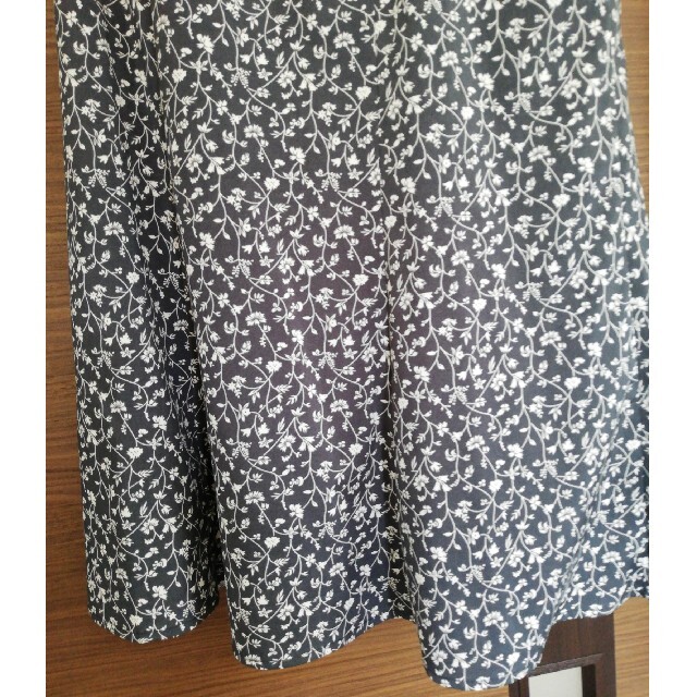 しまむら(シマムラ)のしまむら　コバナマーメイドスカート　濃灰 レディースのスカート(ロングスカート)の商品写真