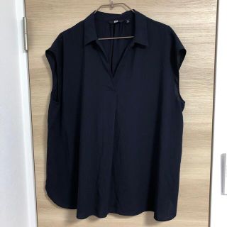 ユニクロ(UNIQLO)の〇特価〇　UNIQLO　シャツ　3XL　ネイビー(シャツ/ブラウス(半袖/袖なし))