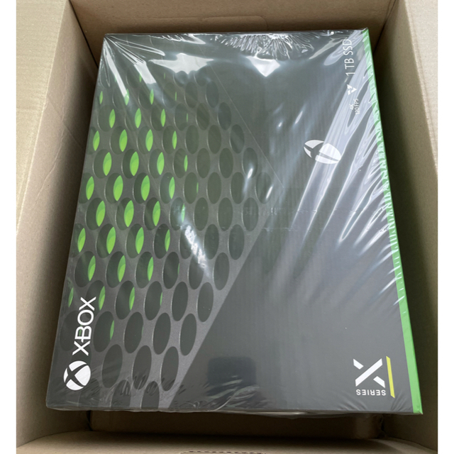 Xbox(エックスボックス)の新品未開封 Xbox Series X 本体 国内版 Microsoft エンタメ/ホビーのゲームソフト/ゲーム機本体(家庭用ゲーム機本体)の商品写真