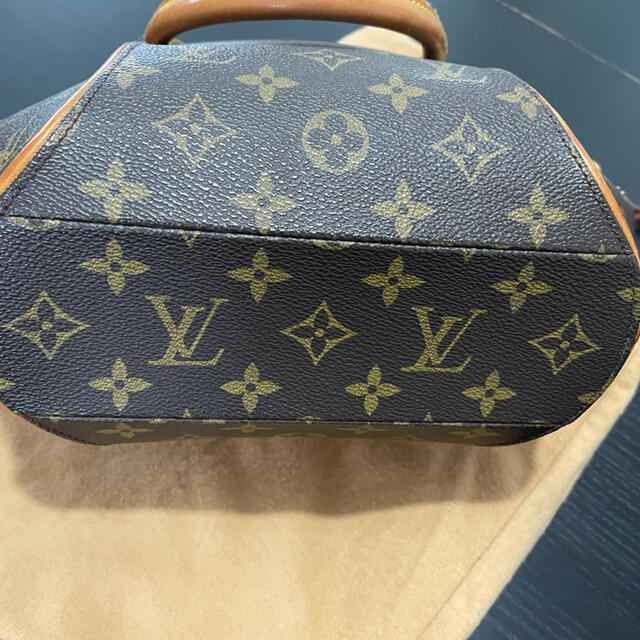 LOUIS VUITTON(ルイヴィトン)のルイヴィトン　エリプス　 レディースのバッグ(ハンドバッグ)の商品写真